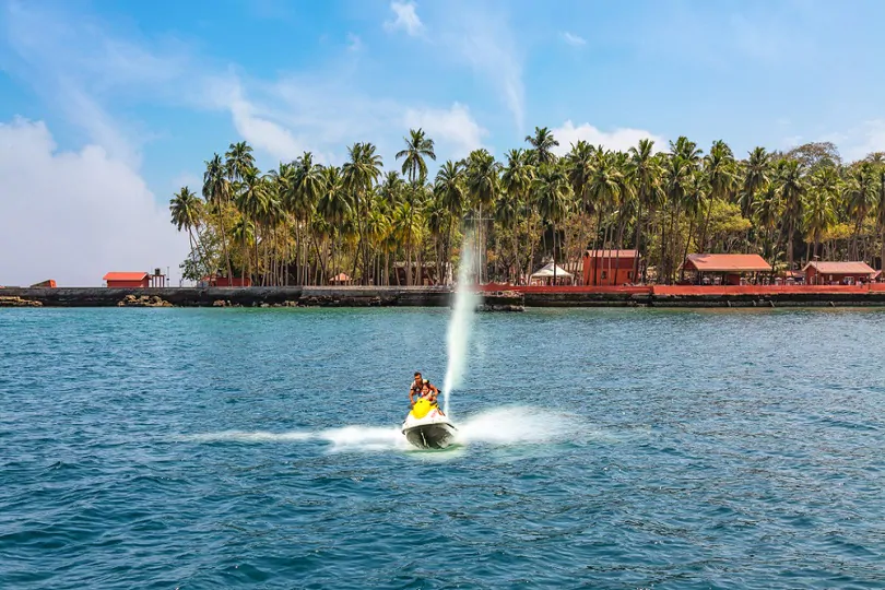Top 10 Adventure Activities and Offbeat Trips in Andaman Islands?